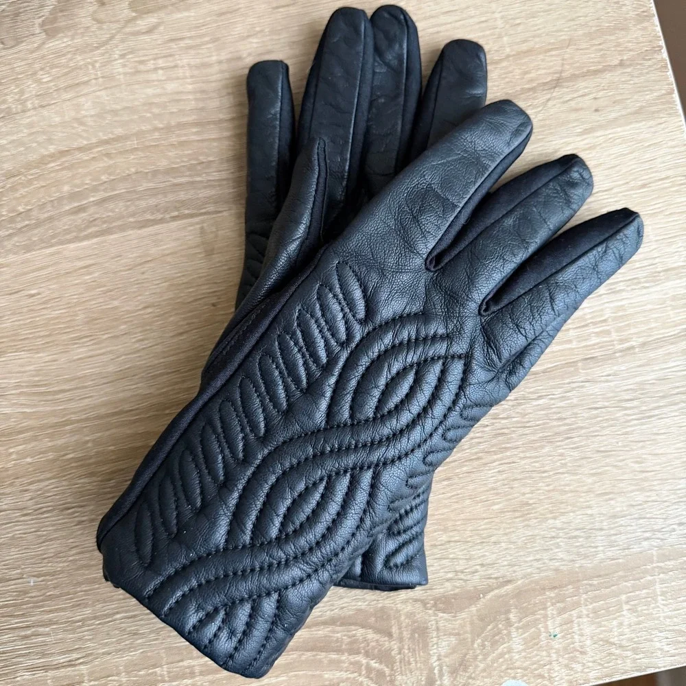 Womens Black Genuine Leather Quilted Scroll Gloves Spandex Palm M/L 56758